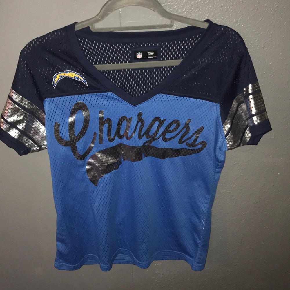 Chargers top⚡️⚡️